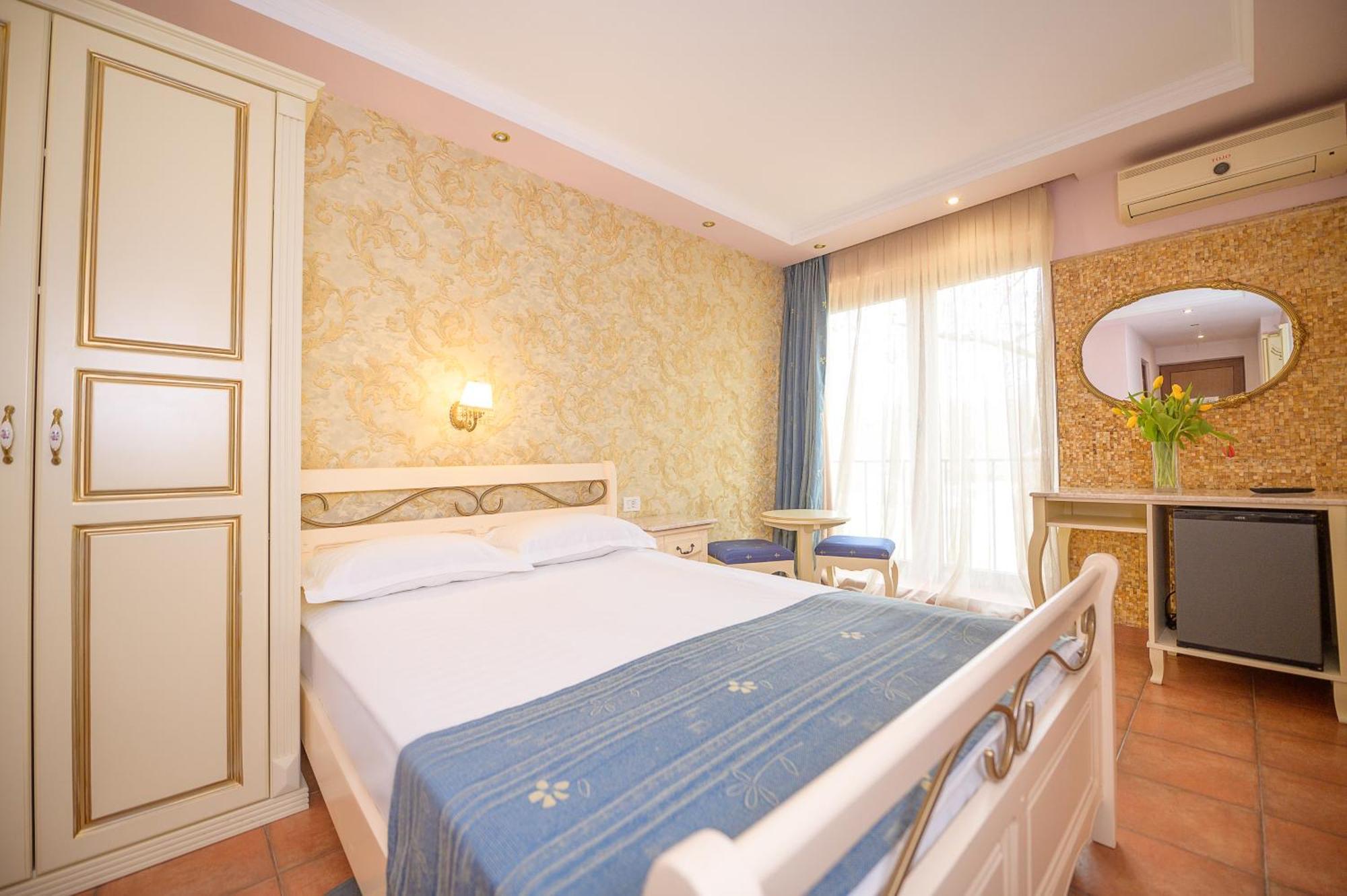 Iris-mimoza Hotel