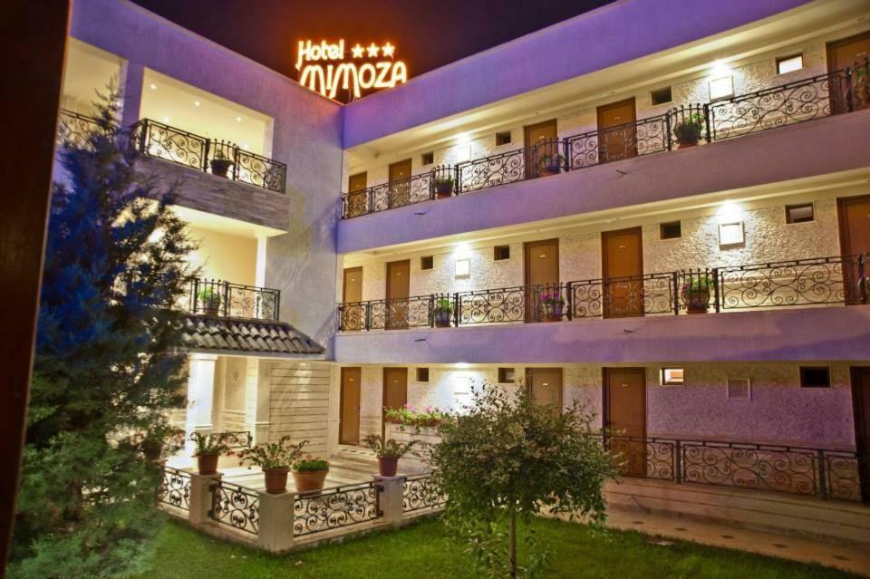 Iris-mimoza Hotel 3*